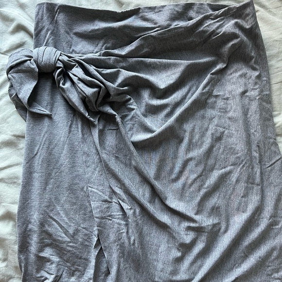 Aritzia The Group Babaton Bevington Skirt - Picture 6 of 7